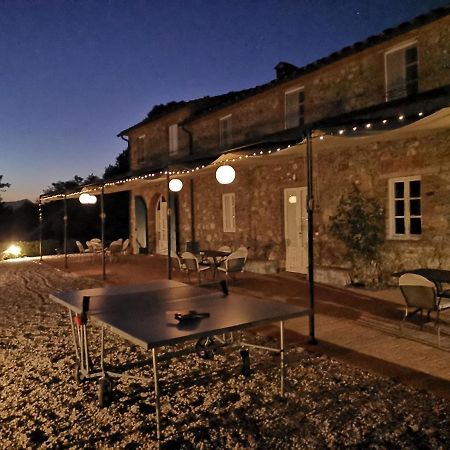 Accogliente alloggio con vista e piscina Lucca Esterno foto